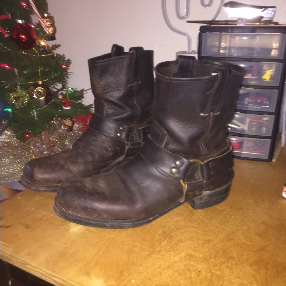 Frye Men’s Harness boots 8R
